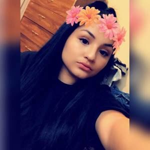 Meet your Posher, Ana